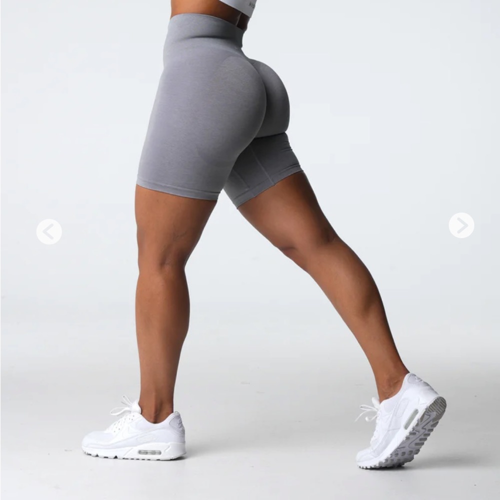 NVGTN Contour Seamless 2.0 Scrunch shorts
